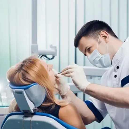 Etlik Diş Polikliniğinde Çocuk Diş Beyazlatma Hizmetleri